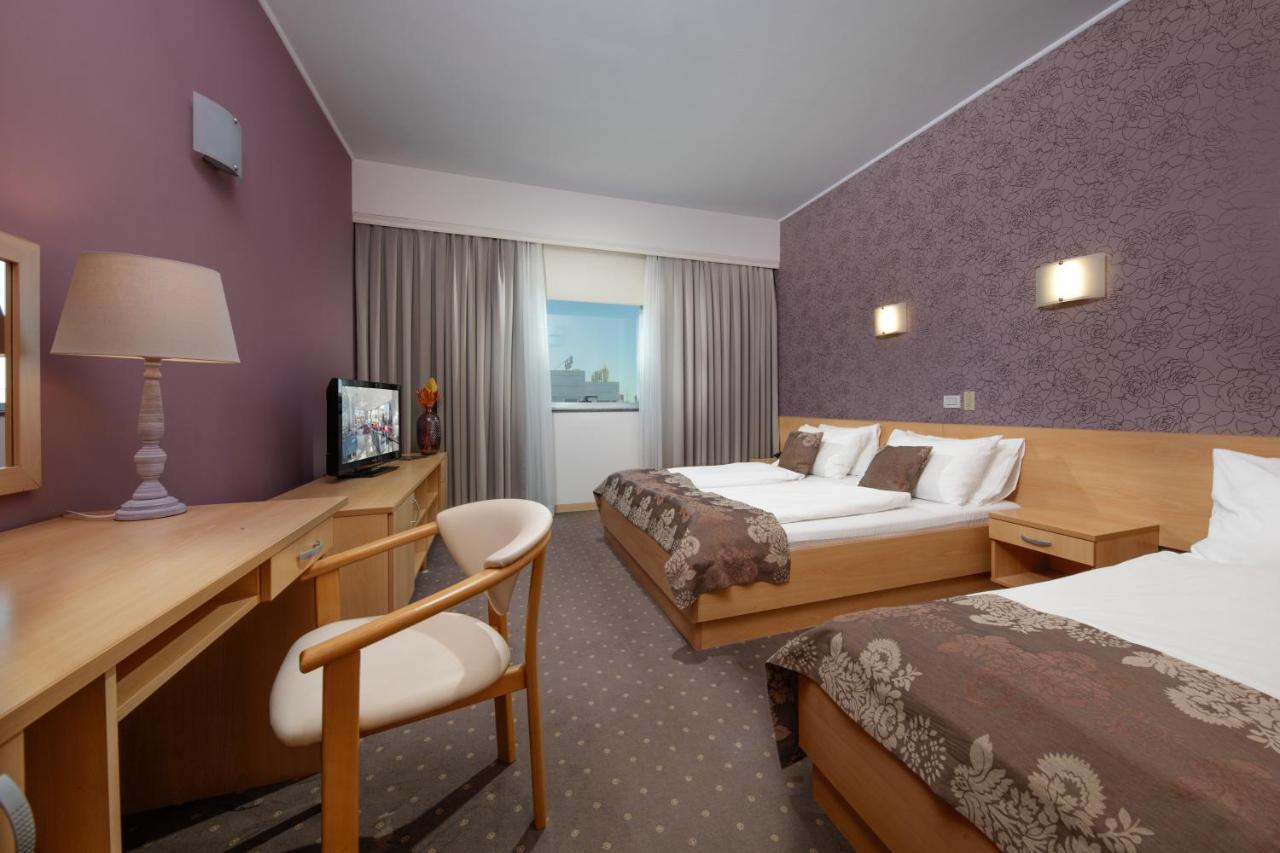 Hotel Zovko Zagreb Sesvete Exterior photo